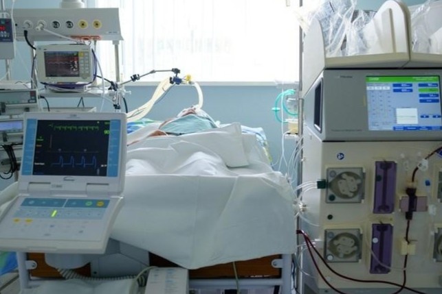 Trai nghiem kho quen tai khu cham soc tich cuc cua benh nhan Covid-19 hinh anh