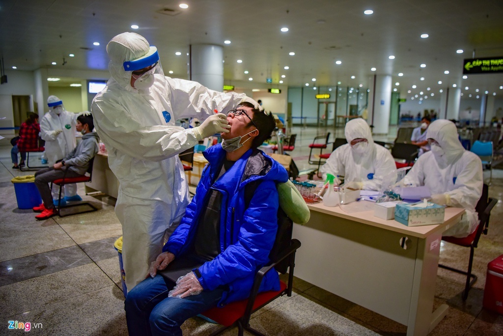 ky thi nhan vien y te anh 2