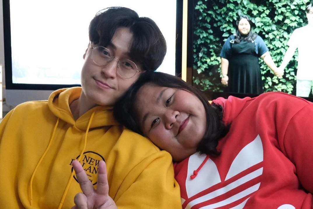 Nang 'vit bau' Indonesia lay chong Han dep trai 3 nam truoc gio ra sao hinh anh