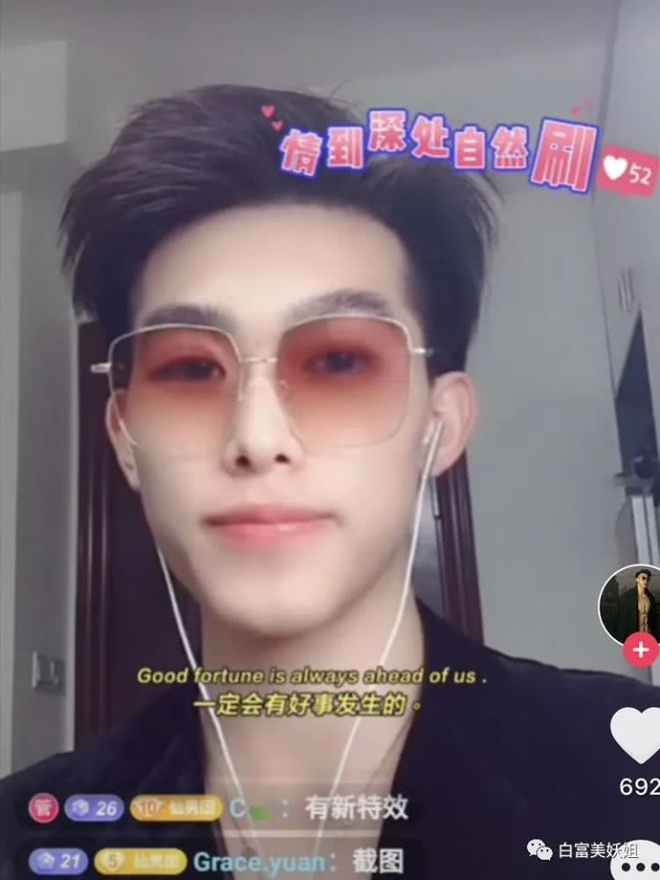 lộ mặt khi livestream ảnh 5 lo mat khi livestream anh 5