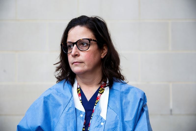 bac si My chong dich anh 6