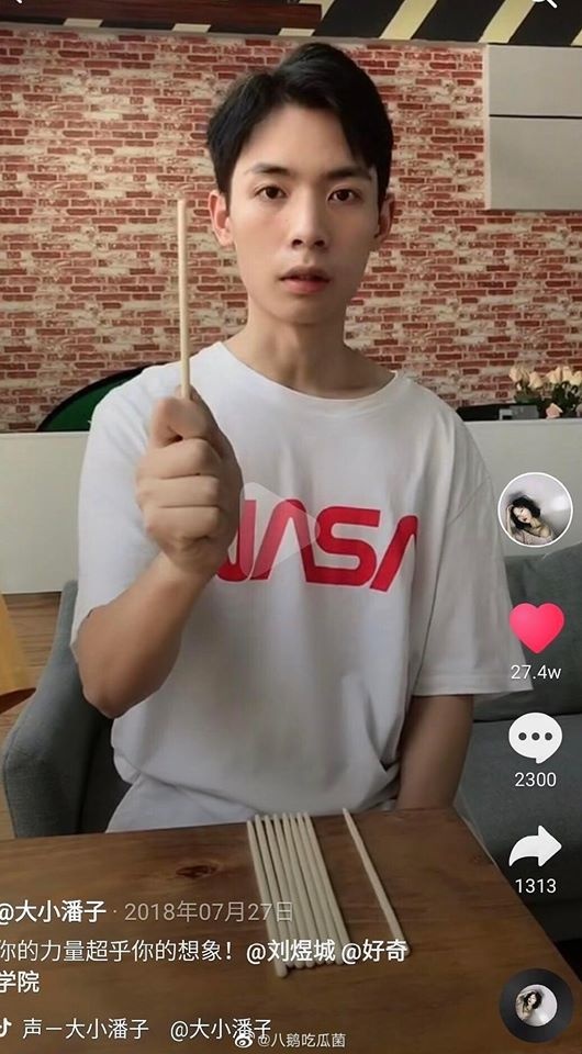 hot boy bị bóc phốt nhan sắc ảnh 1 hot boy bi boc phot nhan sac anh 1