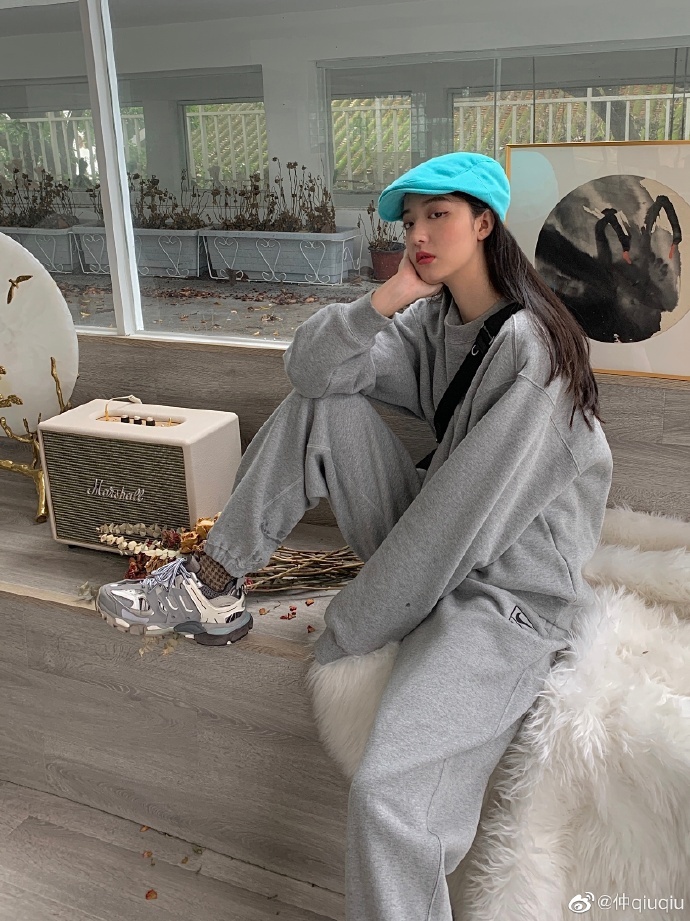 thiên thần bóng rổ cao 1, 78 m ảnh 7 thien than bong ro cao 1, 78 m anh 7