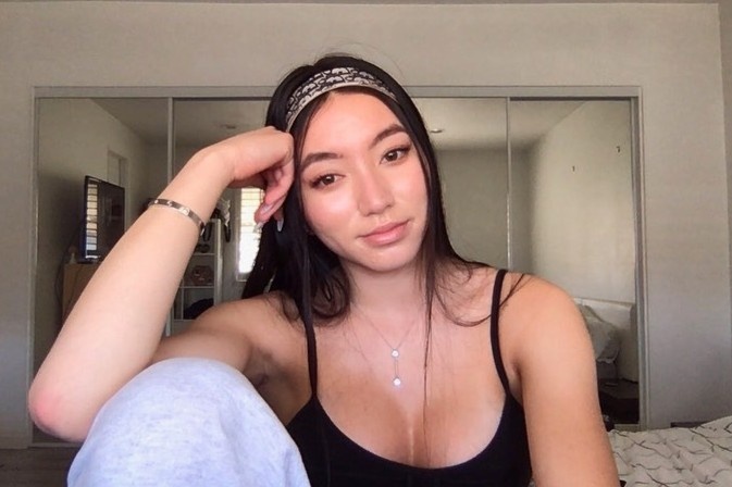 Con gai ca si Thanh Ha dep lai Tay, cuon hut o tuoi 21 hinh anh