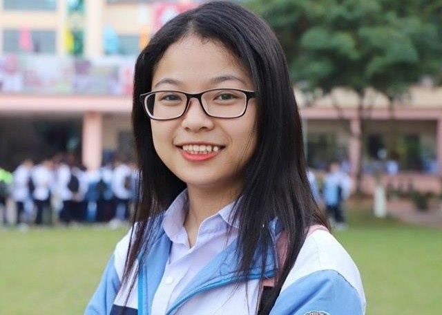 Nu sinh gianh 10 hoc bong DH My: 'Doc sach it nhat 30 phut moi ngay' hinh anh