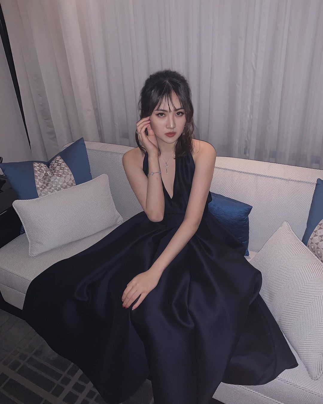 ái nữ nhà giàu xinh đẹp học giỏi ảnh 3 ai nu nha giau xinh dep hoc gioi anh 3