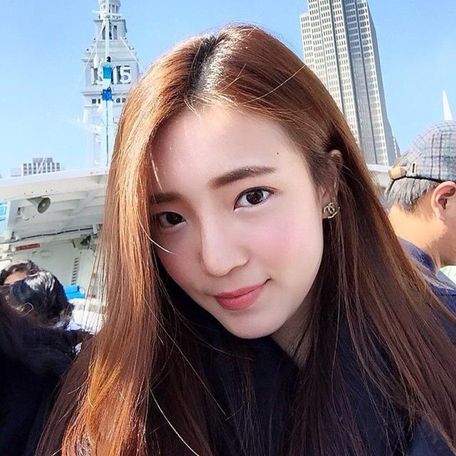 hot girl sua rua mat anh 1