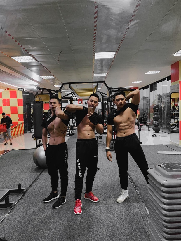 nam sinh 8 múi ảnh 9 nam sinh 8 mui anh 9