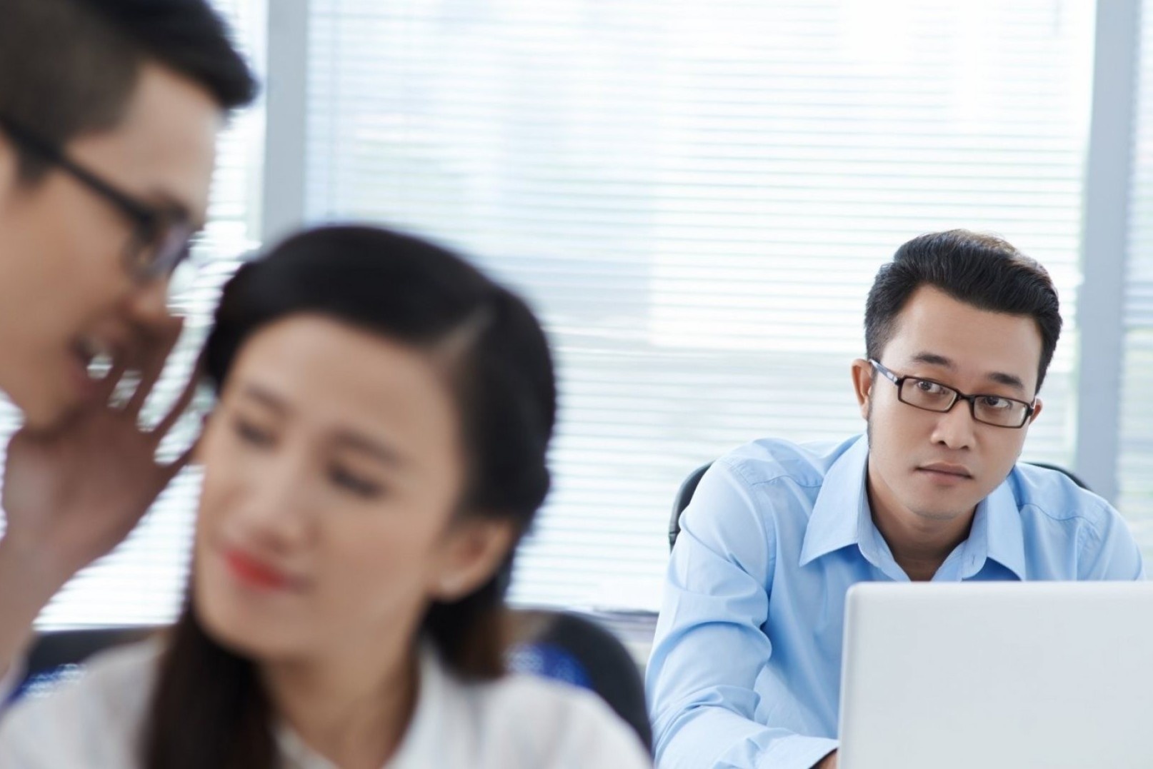 Co can xay dung van hoa buon chuyen noi cong so hinh anh