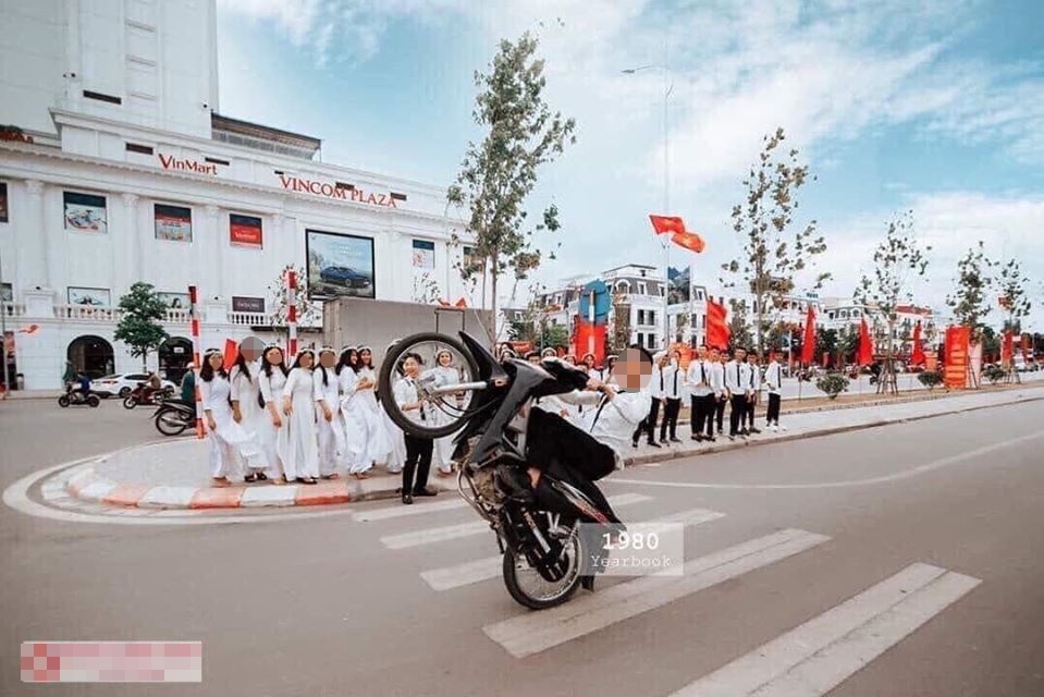 boc dau xe chup ky yeu anh 1