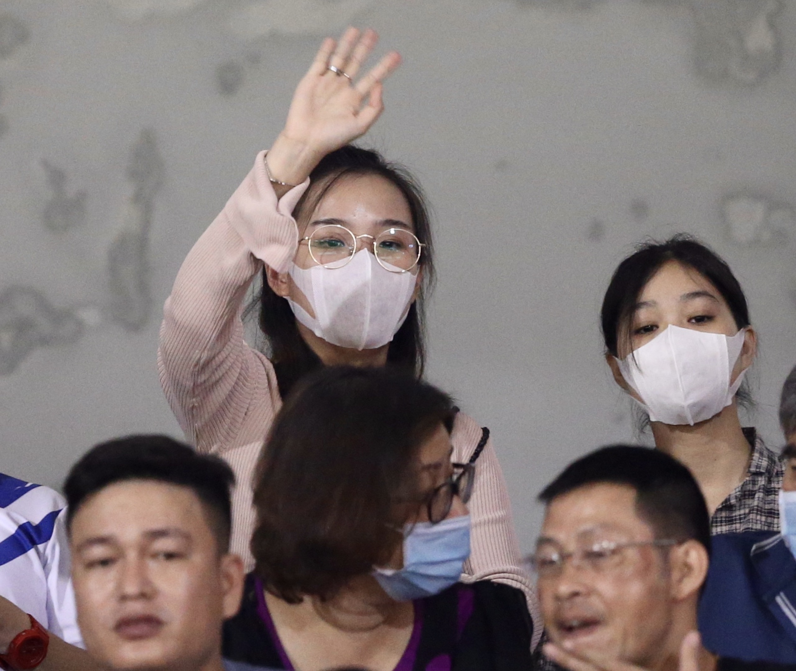 nhan sac ban gai cau thu anh 1