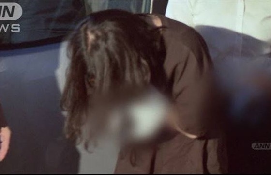 Be gai 3 thang tuoi Nhat Ban qua doi sau khi bi me bo lai nha 16 tieng hinh anh