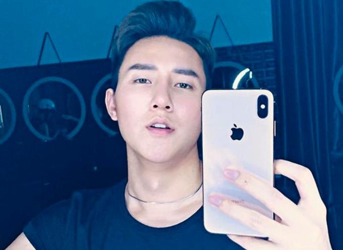 Chang trai gay tranh cai vi clip tha thinh 'toi chieu em qua' hinh anh