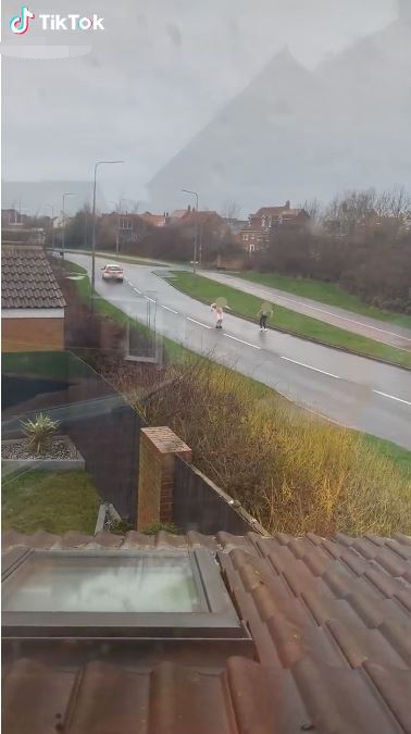 noi dung doc hai tren tiktok anh 8