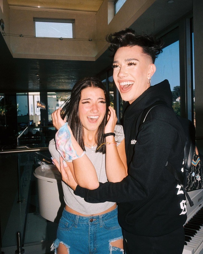 influencer mắc covid-19 ảnh 3 influencer mac covid-19 anh 3