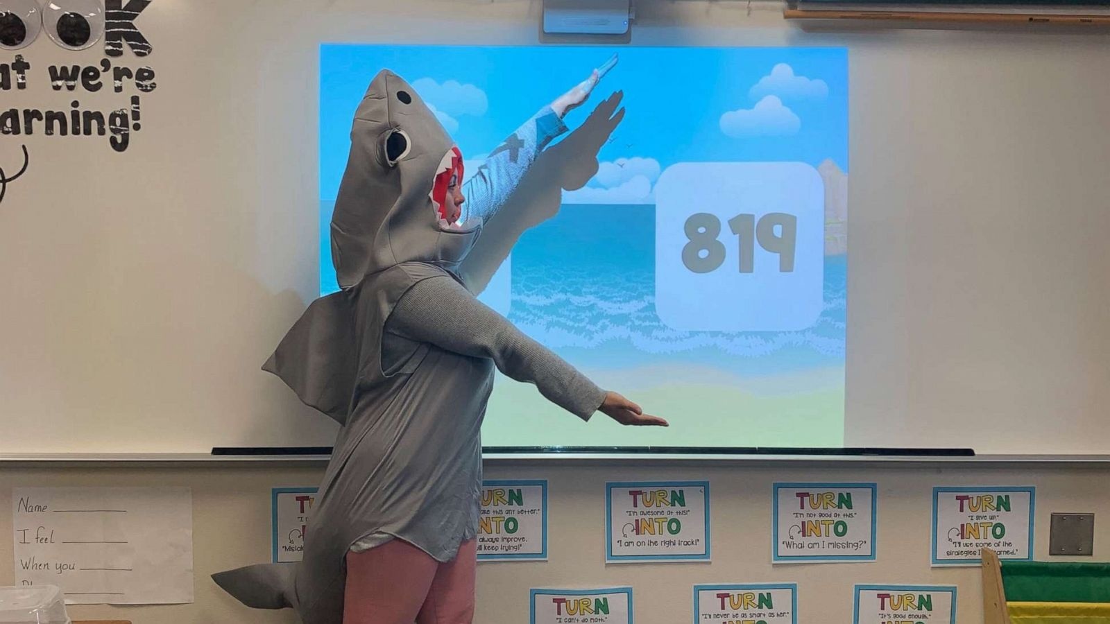 vua nhay mua vua day hoc anh 1