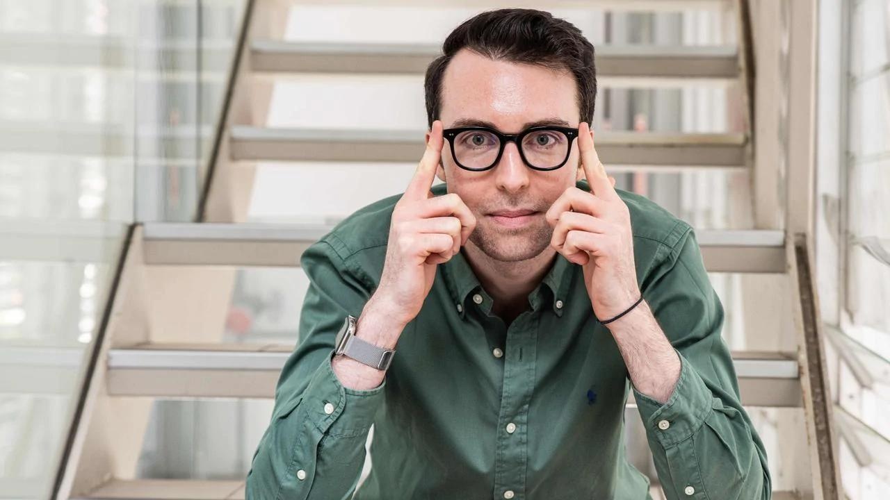 song tiet kiem de mua nha anh 1