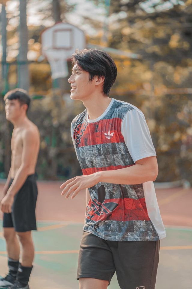 Nam chinh trong MV My Tam anh 5