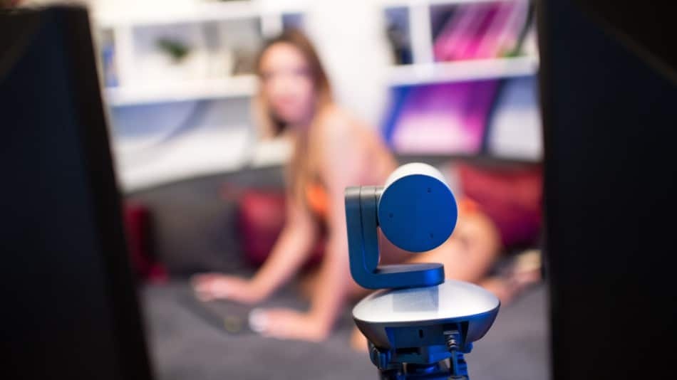 tong tien ban gai cu anh 1