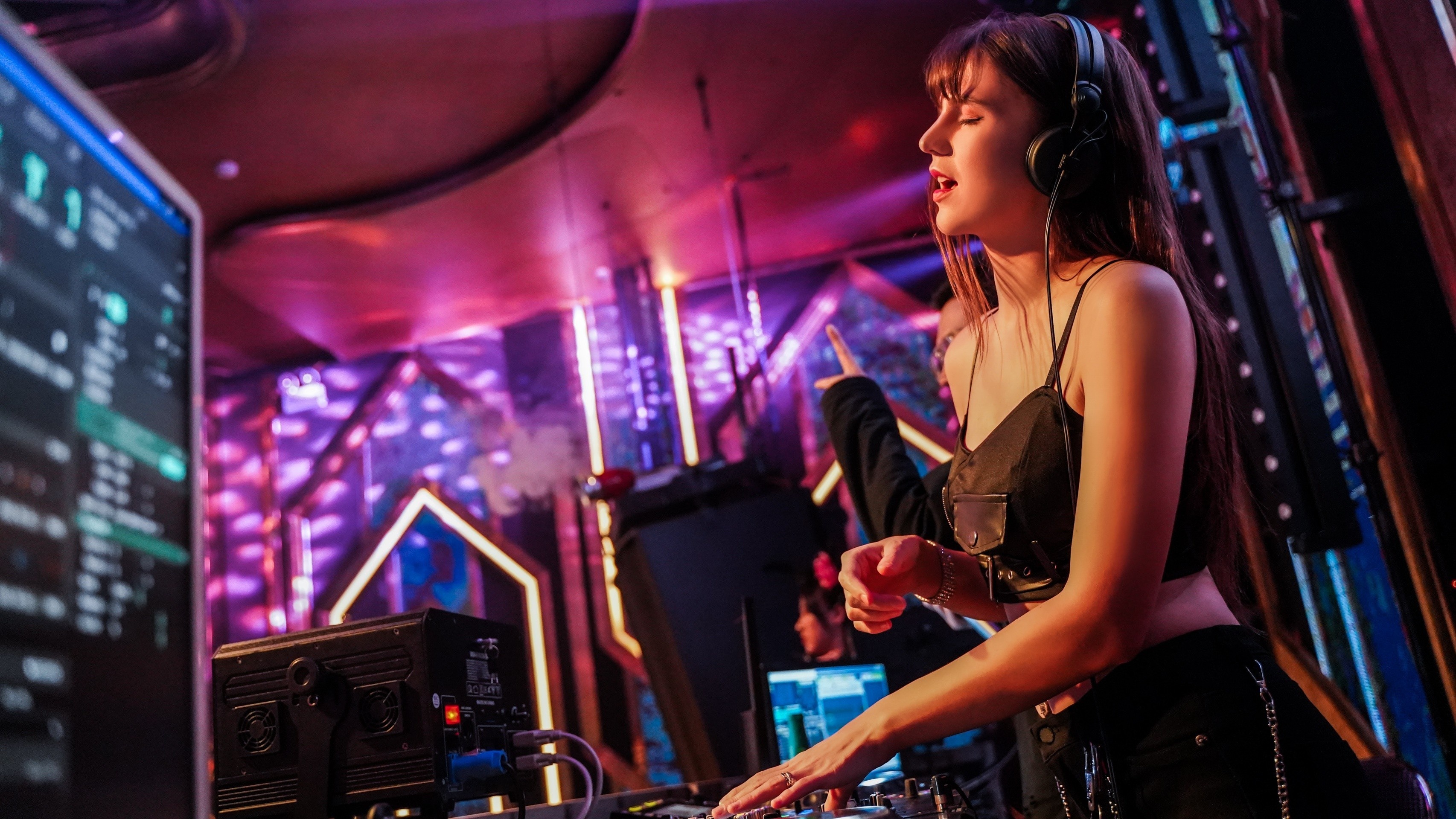 DJ Ukraine o Ha Noi anh 15