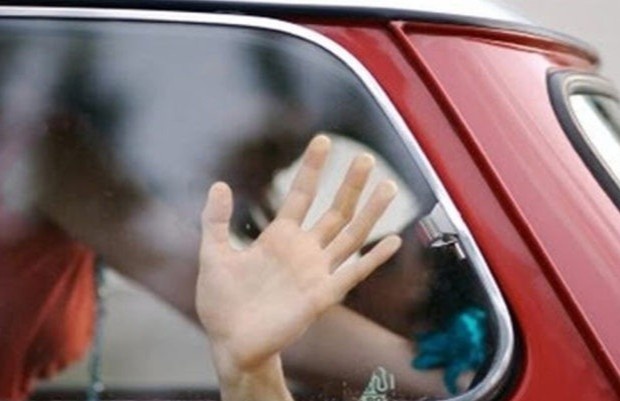 Co gai Han Quoc can dut luoi ke tan cong tinh duc hinh anh