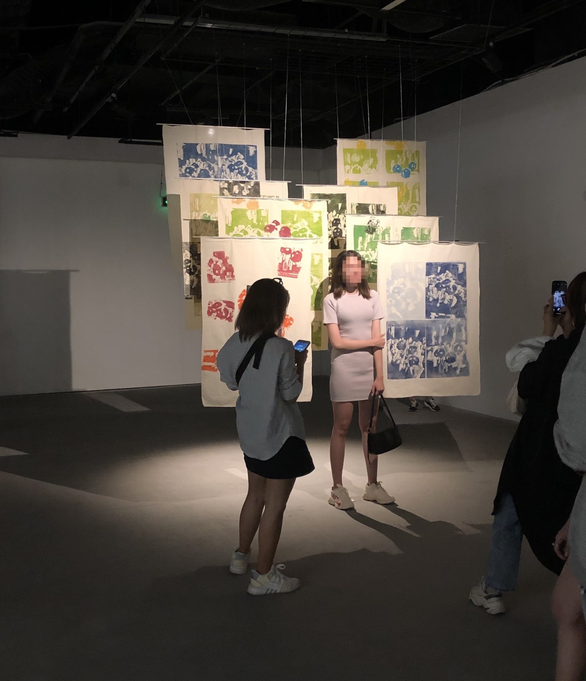 vo y thuc khi chup hinh o trien lam anh 3