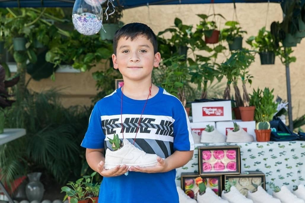 Cau be 8 tuoi duoc nguoi la tang gan 40.000 USD mua nha hinh anh