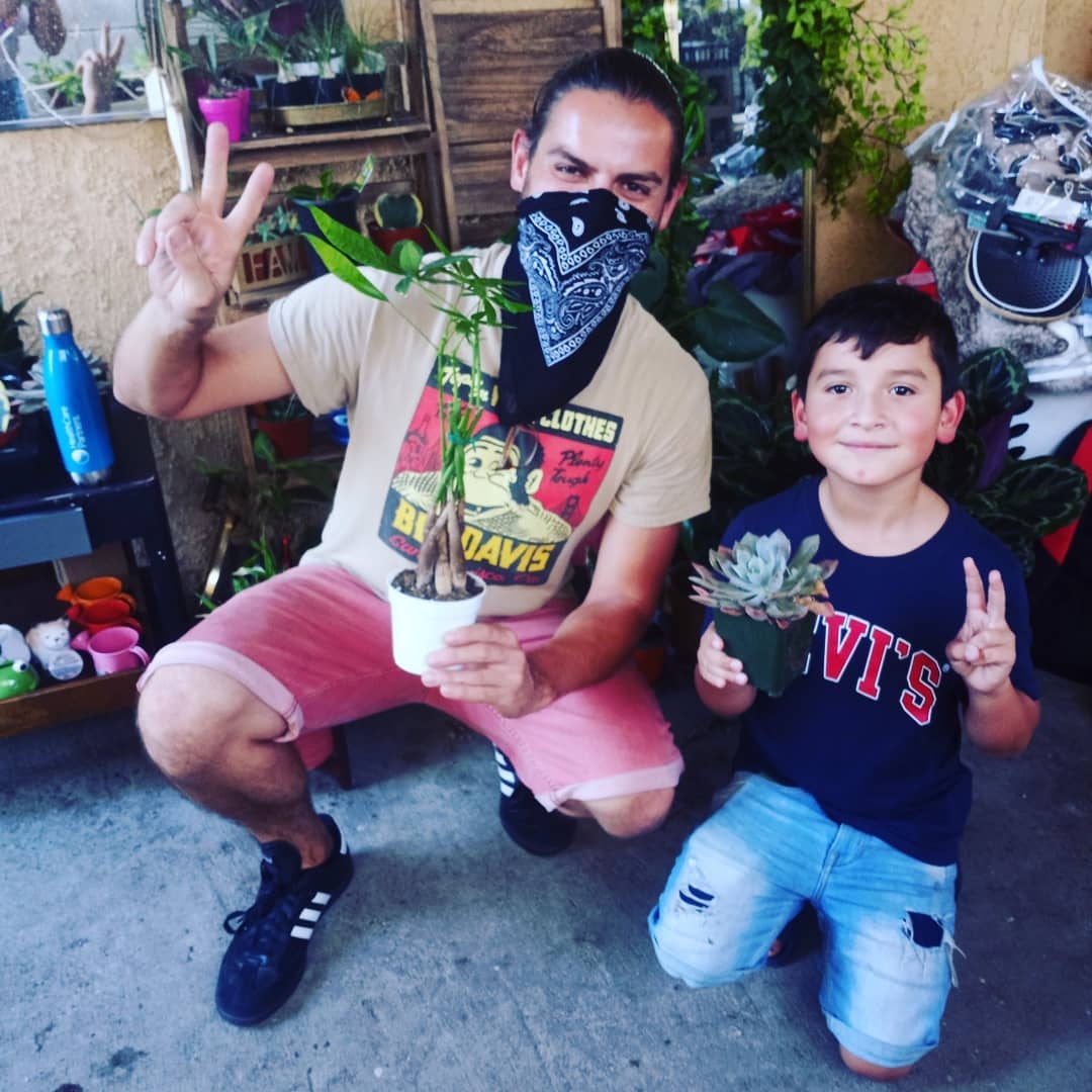 cậu bé được tặng tiền mua nhà ảnh 1 cau be duoc tang tien mua nha anh 1