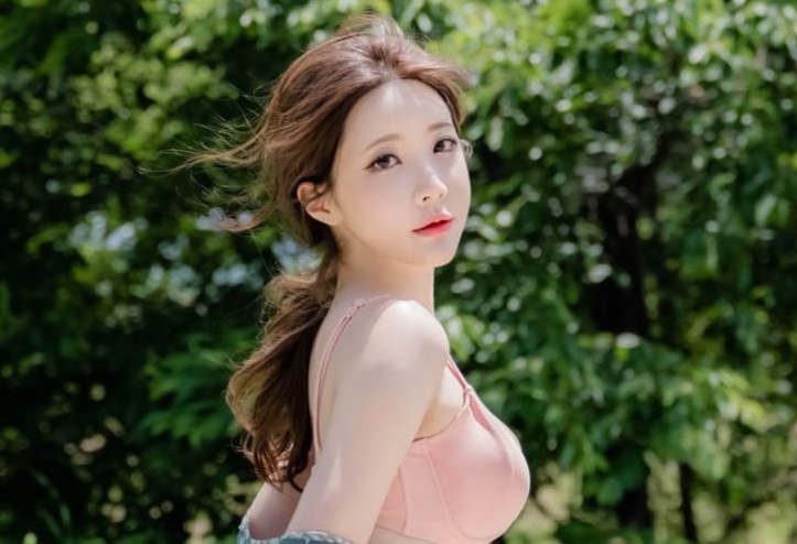 Noi am anh ve ve dep khong ty vet hinh anh