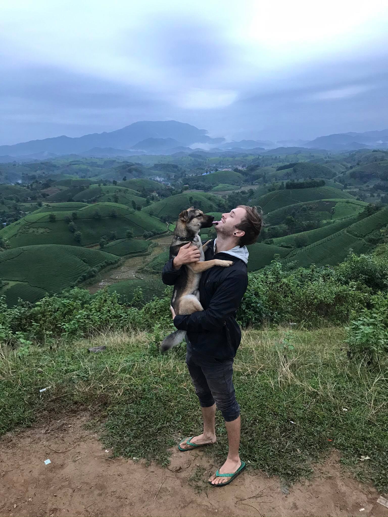 bỏ mặc bạn gái sau tai nạn ảnh 2 bo mac ban gai sau tai nan anh 2