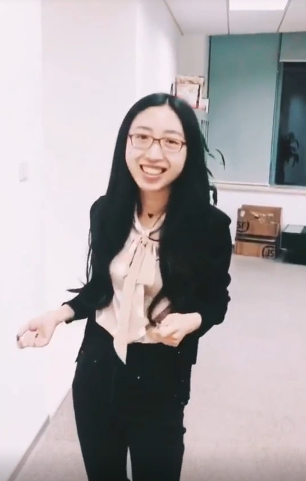 cô gái đến bệnh viện 100 lần mỗi năm ảnh 2 co gai den benh vien 100 lan moi nam anh 2