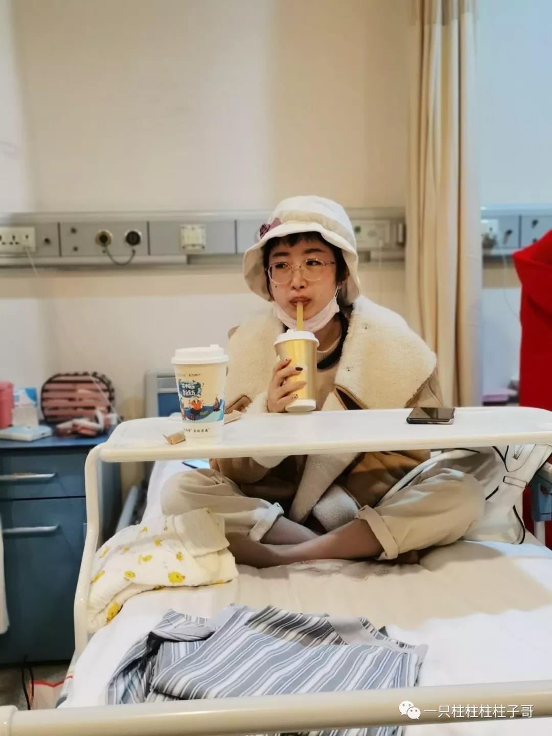 cô gái đến bệnh viện 100 lần mỗi năm ảnh 5 co gai den benh vien 100 lan moi nam anh 5