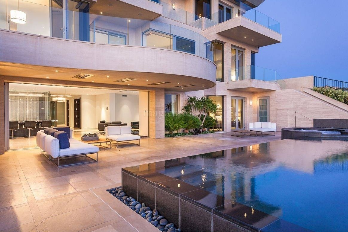 Mua duoc nha o thanh pho dat do bac nhat chau A nho dai dich hinh anh