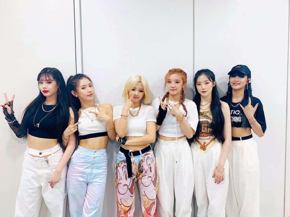kiếm tiền từ fandom ảnh 3 kiem tien tu fandom anh 3