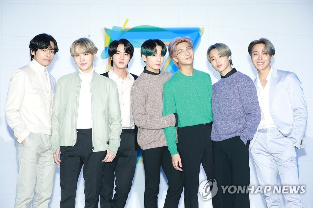 kiếm tiền từ fandom ảnh 2 kiem tien tu fandom anh 2