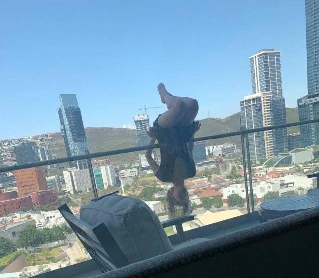 chụp ảnh ở ban công tầng 11 ảnh 3 chup anh o ban cong tang 11 anh 3