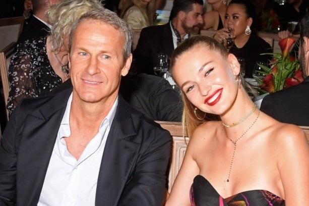 Ty phu Nga chi 50.000 USD to chuc sinh nhat cho con gai hinh anh