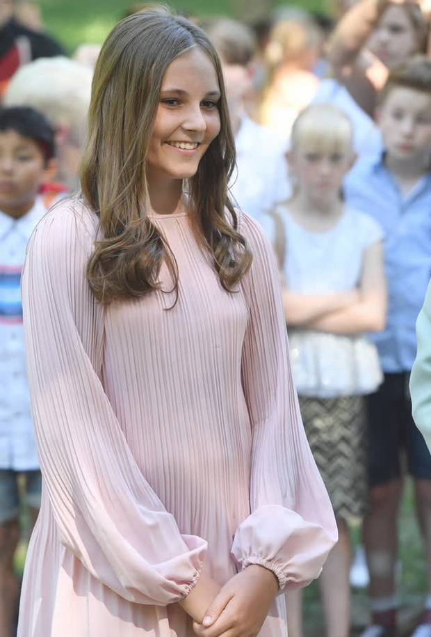 cong chua Na Uy 17 tuoi anh 6