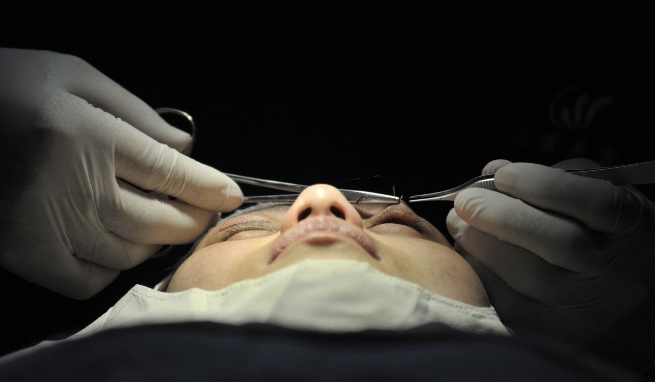 nganh tham my Singapore no ro anh 2