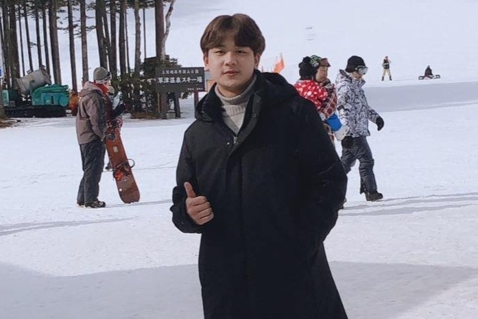 du hoc sinh don tet xa nha anh 2