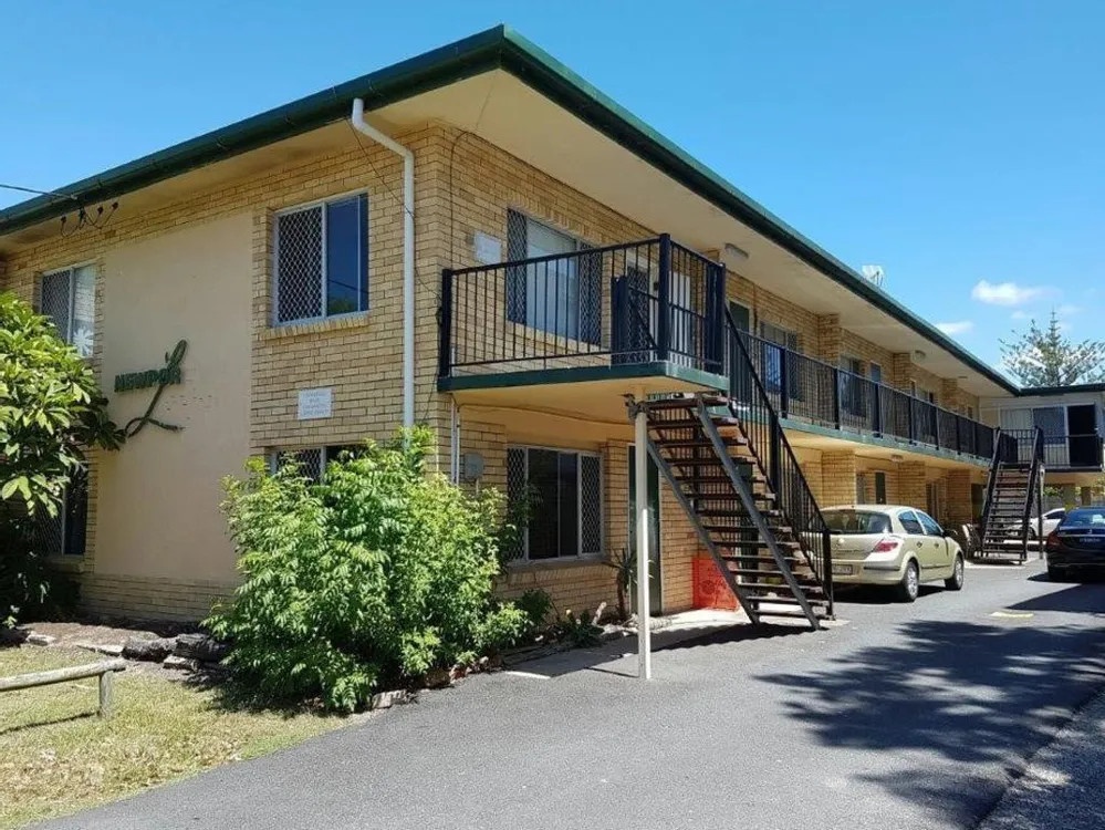 chang trai co 29 can nha anh 2