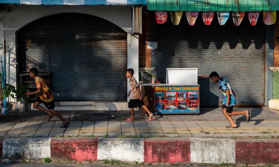 phuket vang khach anh 2