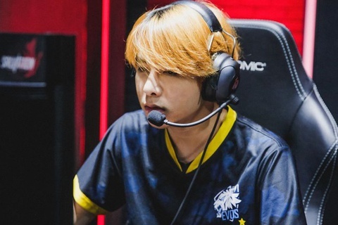 Giong Zeros, nhieu game thu, streamer huy hoai su nghiep vi va mieng hinh anh