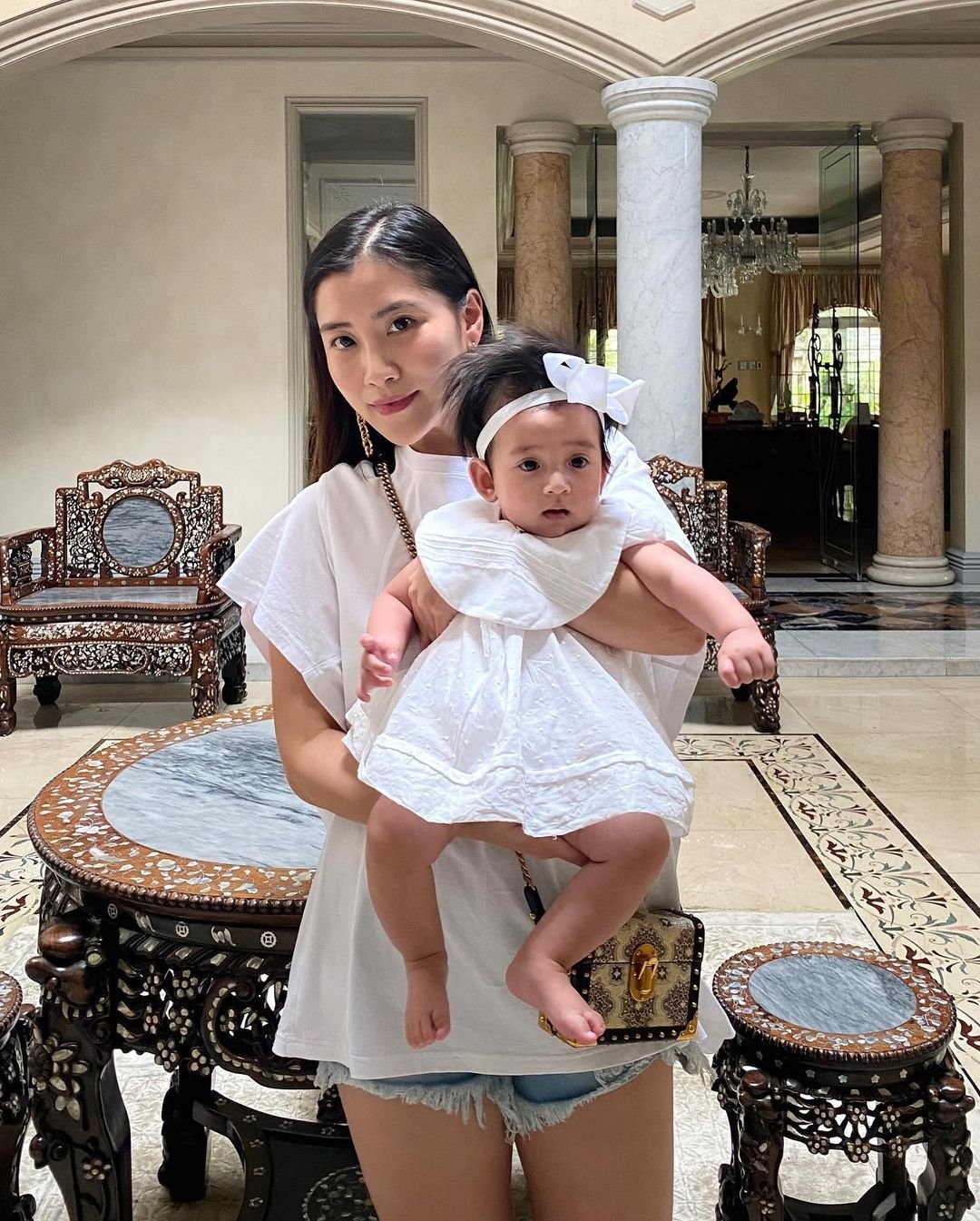 con nhà siêu giàu châu Á ảnh 6 con nha sieu giau chau A anh 6