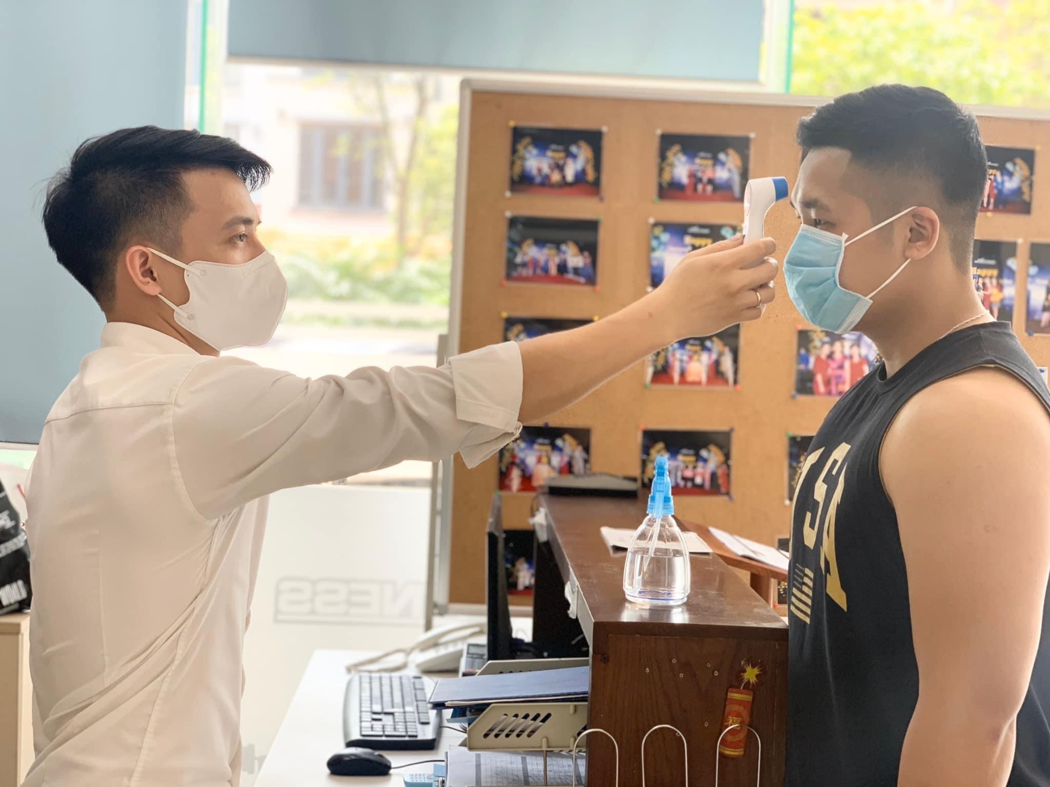 tam dung kinh doanh vi dich Covid-19 anh 2