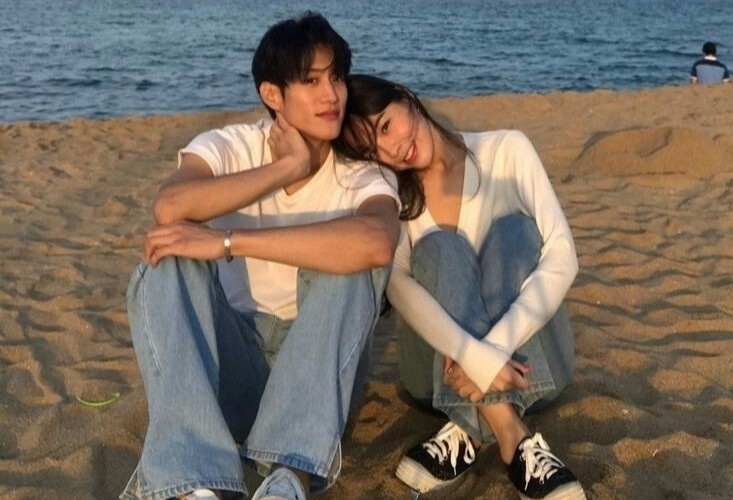 Xu huong tang nguoi yeu co phieu thay vi hoa, qua o Han hinh anh