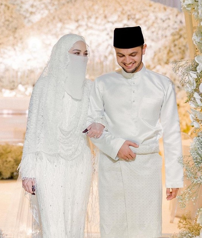 người nổi tiếng vi phạm quy định chống dịch ảnh 1 nguoi noi tieng vi pham quy dinh chong dich anh 1