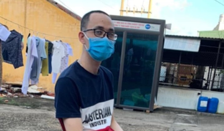 nhân viên y tế Bắc Giang cạo đầu ảnh 2 nhan vien y te Bac Giang cao dau anh 2