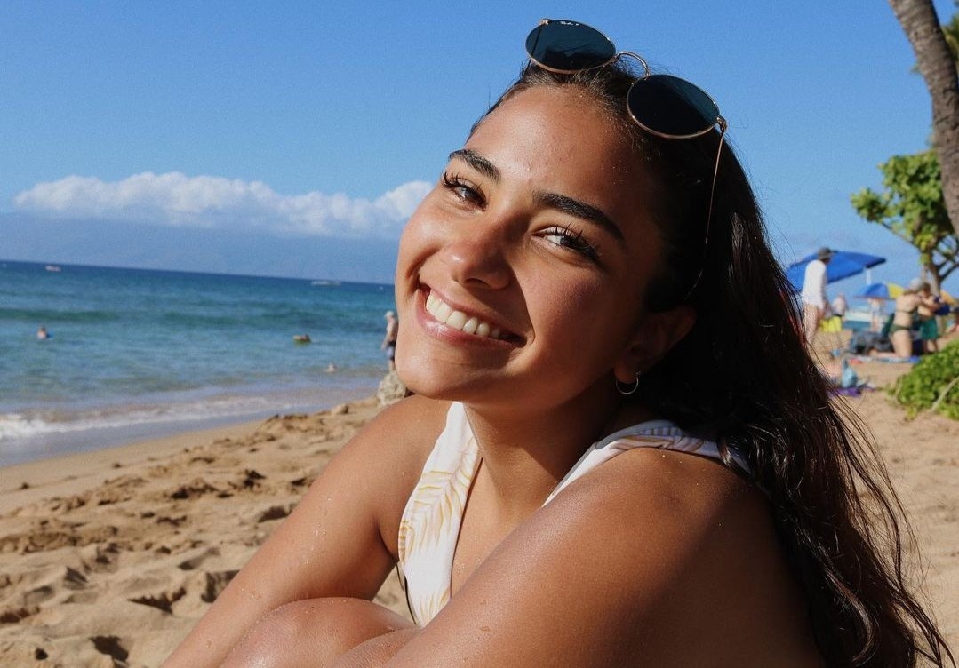 Nu TikToker noi tieng bi to tan cong tinh duc ban trai cu hinh anh