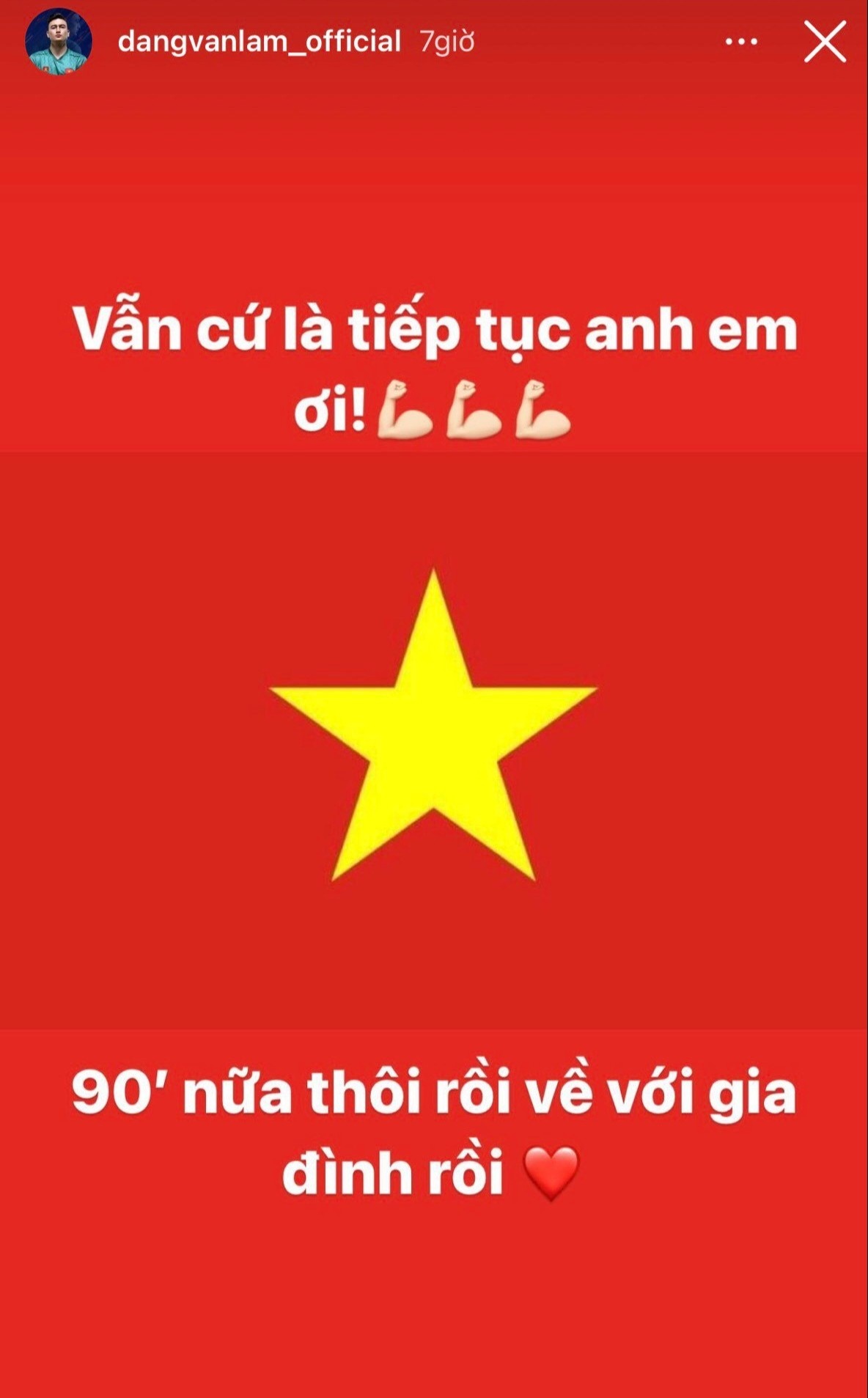 Đặng Văn Lâm cổ vũ tuyển Việt Nam ảnh 2 Dang Van Lam co vu tuyen Viet Nam anh 2